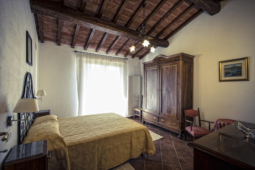 Agriturismo I Roseti Монтепульчано Номер фото